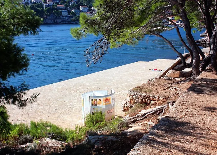 Seaside With A Swimming Pool Jelsa, Hvar - 2067 Lägenhet