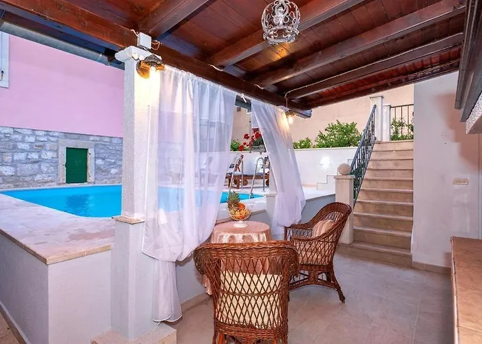 Lägenhet Seaside With A Swimming Pool Jelsa, Hvar - 2067