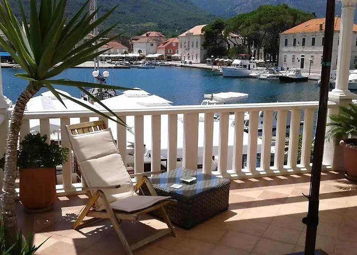 Lägenhet Seaside With A Swimming Pool Jelsa, Hvar - 2067 *